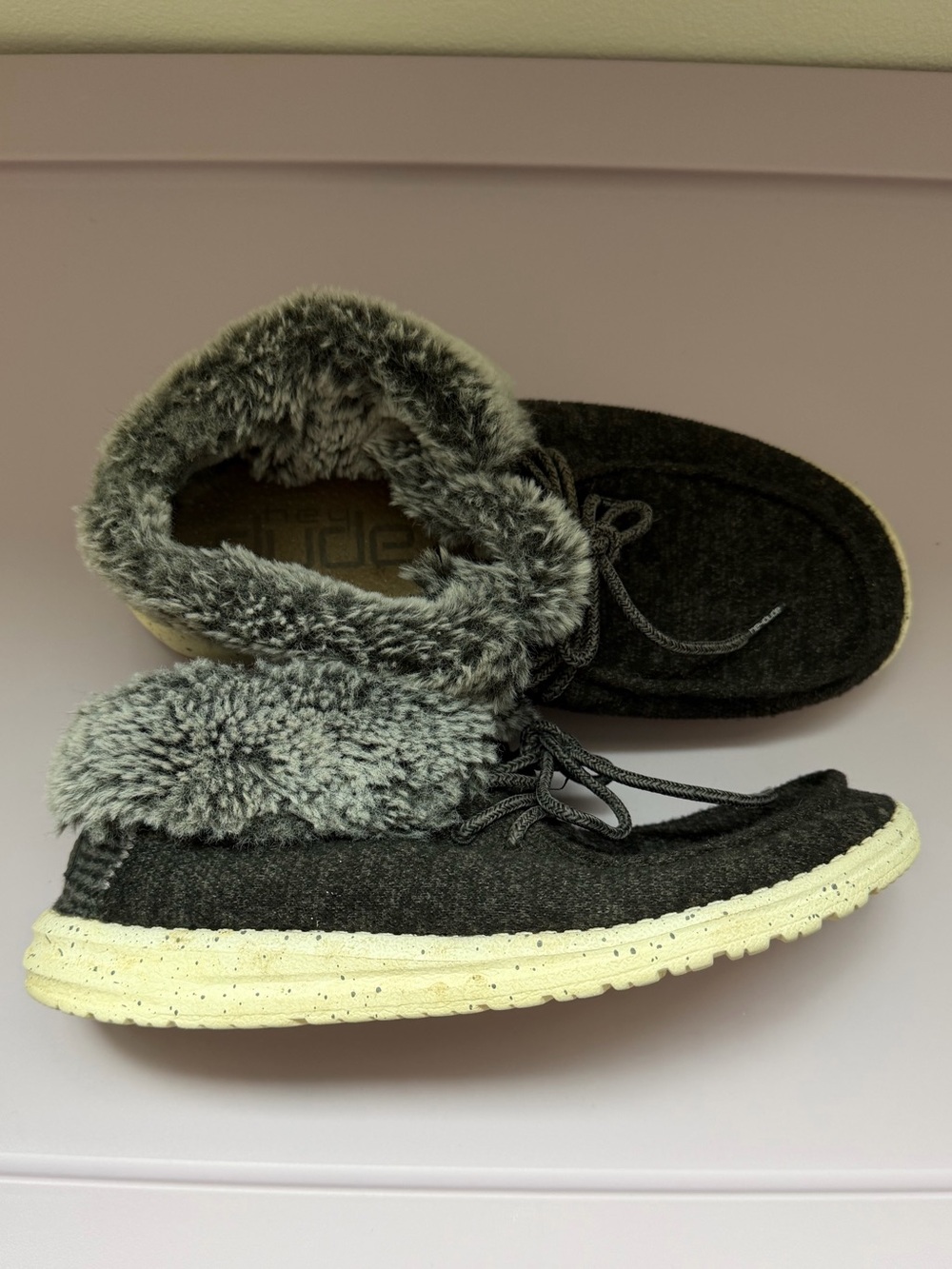 Hey Dude Women's Charcoal Faux-Fur Lined